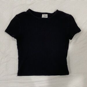 H&M Black Cropped Ribbed Tee